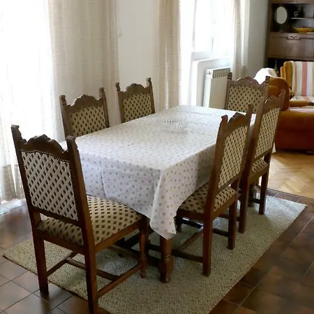 Apartment Velin *
