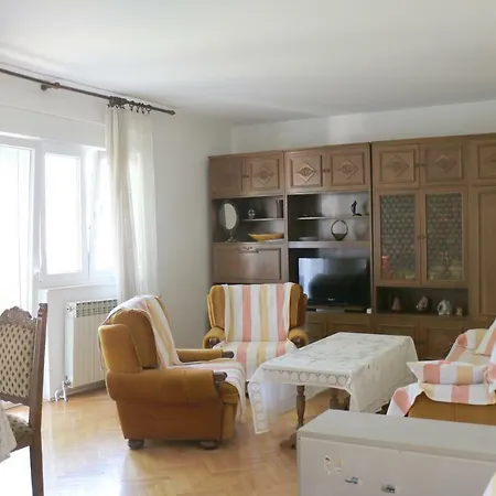 Apartment Velin Split