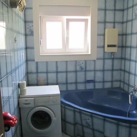 Velin Apartment Split