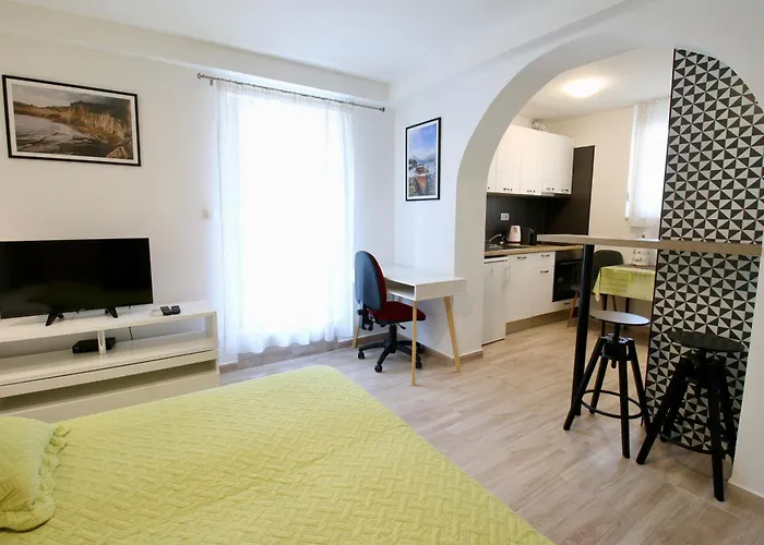 شقة Velin سبليت